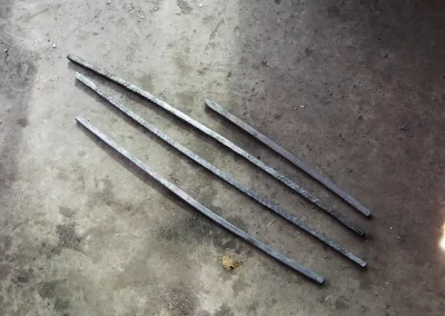 12-seax-forged-square-1-twisted-bar-for-edge-added_1389302215_o